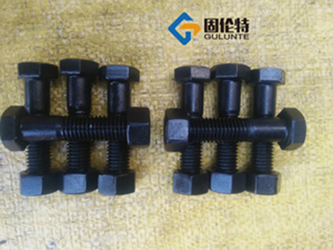 ���˸ߏ�����������˨